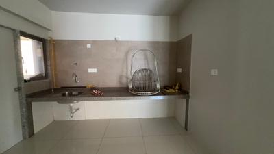 Kitchen Image of 3230 Sq.ft 4 BHK Apartment / Flat for sale in Shilp Shaligram, Vastrapur Ahmedabad for Rs. 33000000