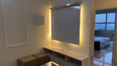 Living Room Image of 600 Sq.ft 2 BHK Apartment / Flat for sale in Pyramid Midtown, Sector 59 Gurgaon for Rs. 9500000