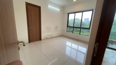 Bedroom Image of 1500 Sq.ft 3 BHK Apartment / Flat for sale in Shapoorji Pallonji Vicinia, Powai Mumbai for Rs. 40500000