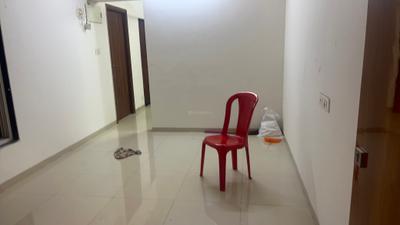 Living Room Image of 530 Sq.ft 2 BHK Apartment / Flat for rent in Swastik Emerald, Vikhroli East Mumbai for Rs. 47000