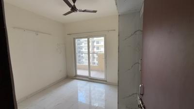 Bedroom Image of 550 Sq.ft 2 BHK Apartment / Flat for rent in Pivotal Riddhi Siddhi, Sector 99 Gurgaon for Rs. 18000
