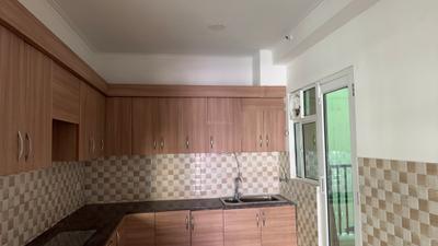 Kitchen Image of 1010 Sq.ft 2 BHK Apartment / Flat for sale in Gaursons Gaur City 2 11th Avenue, Noida Extension Greater Noida for Rs. 8400000