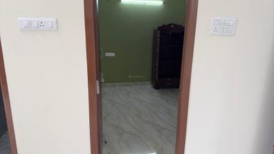 Bedroom Image of 851 Sq.ft 2 BHK Apartment / Flat for rent in Iyyappanthangal Chennai for Rs. 25000