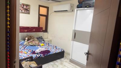 Bedroom Image of 1000 Sq.ft 2 BHK Builder Floor for sale in Geeta Colony New Delhi for Rs. 10000000
