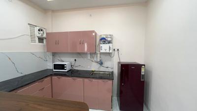 Kitchen Image of 1000 Sq.ft 1 BHK Builder Floor for rent in Mahalakshmi Nagar Indore for Rs. 21000