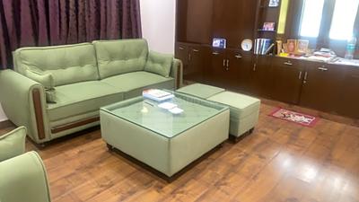 Living Room Image of 1400 Sq.ft 2 BHK Builder Floor for sale in Hauz Khas New Delhi for Rs. 26000000