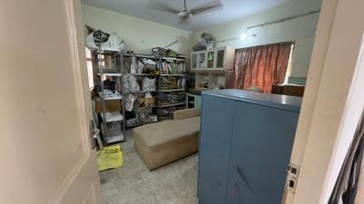 Bedroom Image of 1050 Sq.ft 2 BHK Apartment / Flat for rent in Kalighat Kolkata for Rs. 50000