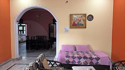 Living Room Image of 2250 Sq.ft 3 BHK Independent House for sale in Prakash Vihar Colony Palwal for Rs. 16000000