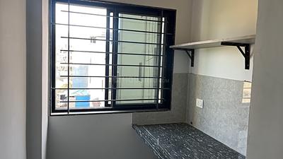 Kitchen Image of 450 Sq.ft 1 RK Builder Floor for rent in Nipania Indore for Rs. 11000