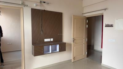 Living Room Image of 800 Sq.ft 2 BHK Apartment / Flat for rent in Oro Elements, Jankipuram Lucknow for Rs. 15500