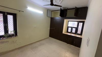 Bedroom Image of 2100 Sq.ft 4 BHK Apartment / Flat for rent in DDA Rosewood Apartment, Sector 13 Dwarka New Delhi for Rs. 37000