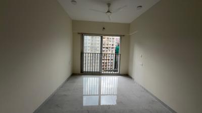 Living Room Image of 800 Sq.ft 3 BHK Apartment / Flat for rent in Swastik Platinum, Vikhroli East Mumbai for Rs. 72000