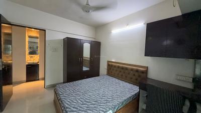 Bedroom Image of 1150 Sq.ft 2 BHK Apartment / Flat for sale in Tharwani Rosewood Heights, Kharghar Navi Mumbai for Rs. 18500000