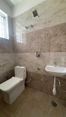 Bathroom Image of 600 Sq.ft 1 BHK Apartment / Flat for rent in Chinnapanna Halli Bengaluru for Rs. 25000