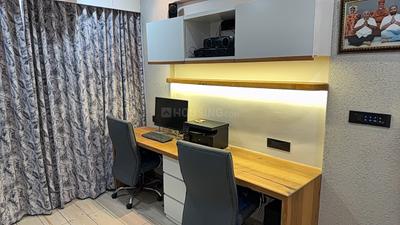 Bedroom Image of 3240 Sq.ft 4 BHK Apartment / Flat for sale in Balmukund Lavish, Randesan Gandhinagar for Rs. 21000000