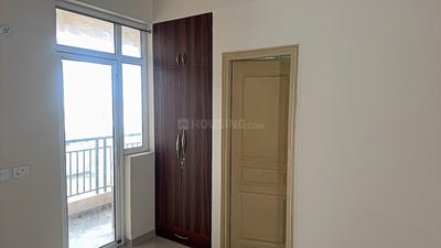 Bedroom Image of 1165 Sq.ft 3 BHK Apartment / Flat for rent in Oro Elements, Jankipuram Lucknow for Rs. 17600
