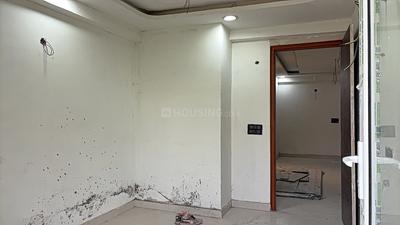 Bedroom Image of 840 Sq.ft 2 BHK Apartment / Flat for sale in Chhattarpur New Delhi for Rs. 5500000