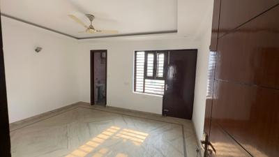 Bedroom Image of 1800 Sq.ft 3 BHK Builder Floor for sale in Ashoka Enclave Faridabad for Rs. 18000000