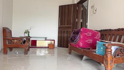 Living Room Image of 1040 Sq.ft 2 BHK Apartment / Flat for rent in Aman Vedas Space, Govind Nagar Nashik for Rs. 20000