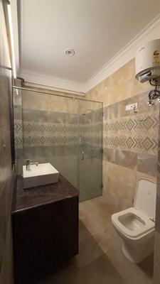 Image of 1500 Sq.ft 3 BHK Builder Floor for rent in Vasant Kunj, New Delhi for Rs. 60000