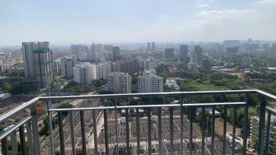 Image of 918 Sq.ft 2 BHK Apartment / Flat for sale in Amanora Gold Towers 44 45 And 46, Hadapsar, Pune for Rs. 12600000