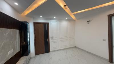 Living Room Image of 1000 Sq.ft 3 BHK Apartment / Flat for sale in Chhattarpur New Delhi for Rs. 6200000