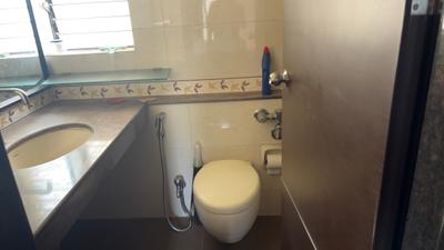 Image of 2040 Sq.ft 4 BHK Apartment / Flat for sale in K Raheja Heights, Malad East, Mumbai for Rs. 60000000