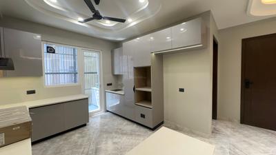 Kitchen Image of 1801 Sq.ft 3 BHK Builder Floor for sale in Paschim Vihar New Delhi for Rs. 38000000