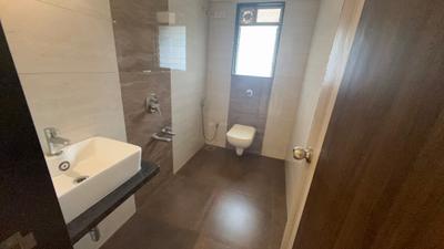 Bathroom Image of 630 Sq.ft 1 BHK Apartment / Flat for sale in Sudarshan Sky Heights, Thane West Thane for Rs. 6500000