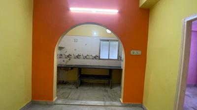 Kitchen Image of 820 Sq.ft 2 BHK Independent House for rent in Keshtopur Kolkata for Rs. 13000