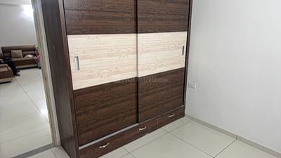 Bedroom Image of 1800 Sq.ft 3 BHK Apartment / Flat for rent in New Maninagar Ahmedabad for Rs. 23000