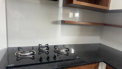 Kitchen Image of 575 Sq.ft 1 BHK Apartment / Flat for rent in Eroor Kochi for Rs. 33000