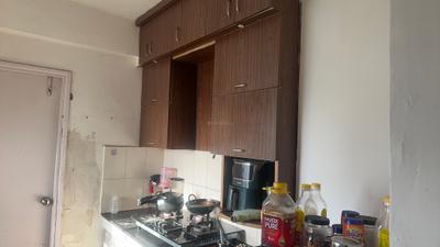Kitchen Image of 1450 Sq.ft 4 BHK Apartment / Flat for sale in Sare Crescent Green Parc, Sector 92 Gurgaon for Rs. 17000000