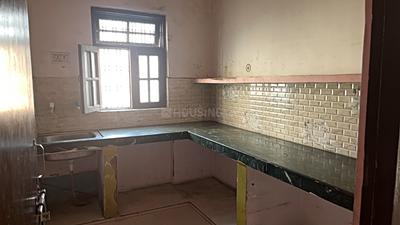 Kitchen Image of 1375 Sq.ft 3 BHK Builder Floor for rent in Triveni Nagar Lucknow for Rs. 15000