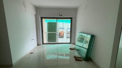 Living Room Image of 630 Sq.ft 2 BHK Apartment / Flat for sale in Avant Heritage III, Jogeshwari East Mumbai for Rs. 13000000