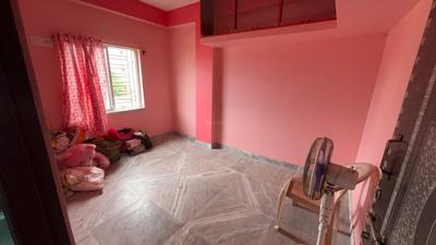 Bedroom Image of 700 Sq.ft 2 BHK Apartment / Flat for sale in South Dum Dum Kolkata for Rs. 2500000