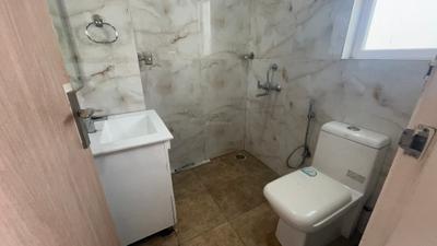 Bathroom Image of 500 Sq.ft 1 RK Builder Floor for rent in Sector 46 Gurgaon for Rs. 25000