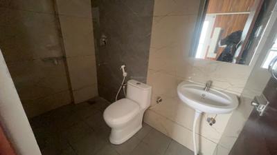Bathroom Image of 650 Sq.ft 1 BHK Apartment / Flat for rent in Whitefield Bengaluru for Rs. 28000