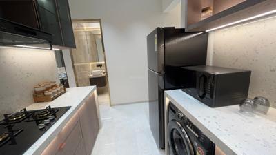 Kitchen Image of 450 Sq.ft 1 BHK Apartment / Flat for sale in Sewri Mumbai for Rs. 13500000