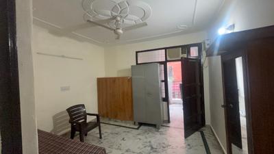 Living Room Image of 630 Sq.ft 1 BHK Independent House for rent in DLF Phase 3 Gurgaon for Rs. 23000