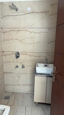 Image of 1850 Sq.ft 4 BHK Builder Floor for rent in Vasundhara, Ghaziabad for Rs. 37000