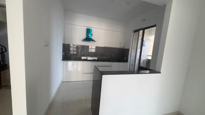 Kitchen Image of 800 Sq.ft 2 BHK Apartment / Flat for rent in Pride Wellington, Charholi Budruk Pune for Rs. 26000