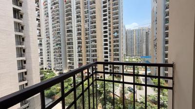 Bedroom Image of 1280 Sq.ft 3 BHK Apartment / Flat for sale in Ajnara Le Garden, Noida Extension Greater Noida for Rs. 10300000
