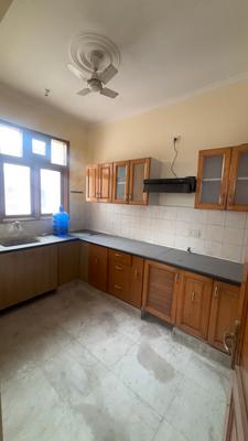 Kitchen Image of 2250 Sq.ft 2 BHK Builder Floor for sale in Saffron Kanishka Tower, Ashoka Enclave Faridabad for Rs. 9000000