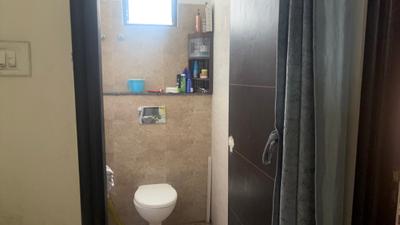 Bathroom Image of 1027 Sq.ft 2 BHK Apartment / Flat for sale in Neenadevi Agarwal Emerald Pratham, Dudhia Indore for Rs. 3700000