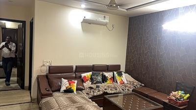 Living Room Image of 950 Sq.ft 3 BHK Builder Floor for sale in Pitampura New Delhi for Rs. 16000000