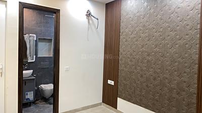 Bedroom Image of 1125 Sq.ft 3 BHK Builder Floor for sale in Vikaspuri Luxury Homes, Vikaspuri New Delhi for Rs. 22000000
