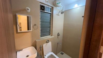 Bathroom Image of 500 Sq.ft 1 BHK Apartment / Flat for rent in Poddar Spraha Diamond, Chembur Mumbai for Rs. 52000