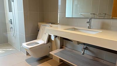 Image of 3000 Sq.ft 3 BHK Apartment / Flat for sale in Embassy Lake Terraces, Hebbal Kempapura, Bengaluru for Rs. 70000000