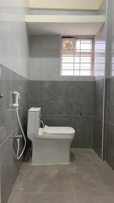 Bathroom Image of 550 Sq.ft 1 BHK Builder Floor for rent in Doddanekundi Bengaluru for Rs. 25000